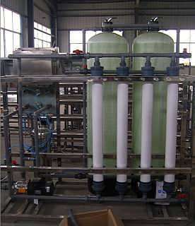 大桶小瓶裝飲用純凈水廠設(shè)備制水主機